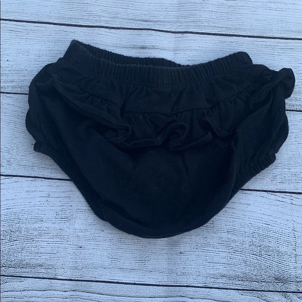 Old Navy Black Diaper Cover size 12-18M